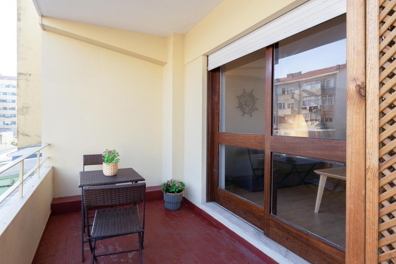 Host Wise - Trendy Bright Flats With Jacuzzi - 5 Min Beach Matosinhos  Exterior photo